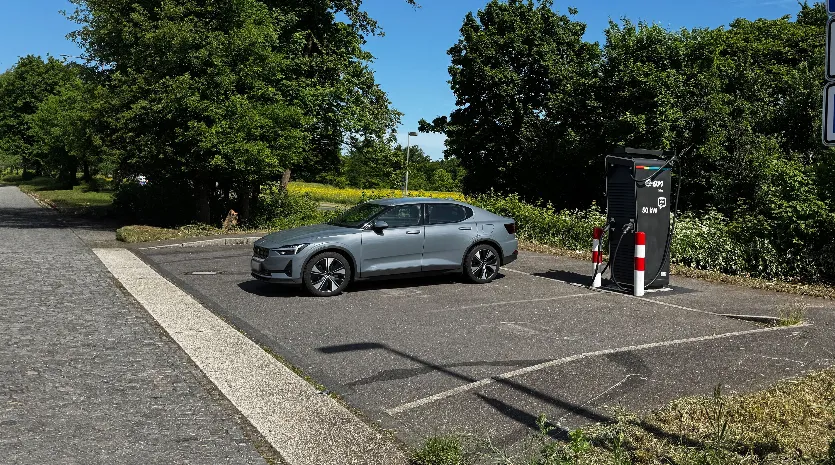 Wird das Laden an der Autobahn zum Problem?