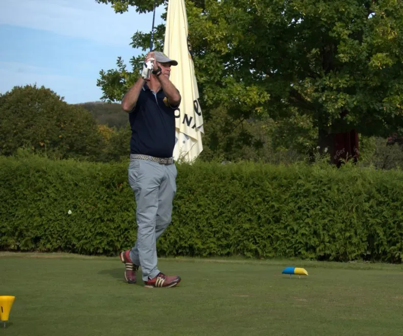 Oberaulaer AK50 Golfer schaffen den Aufstieg