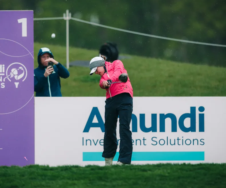 Lucia Fohrmann genießt ihr Debüt auf der Ladies European Tour
