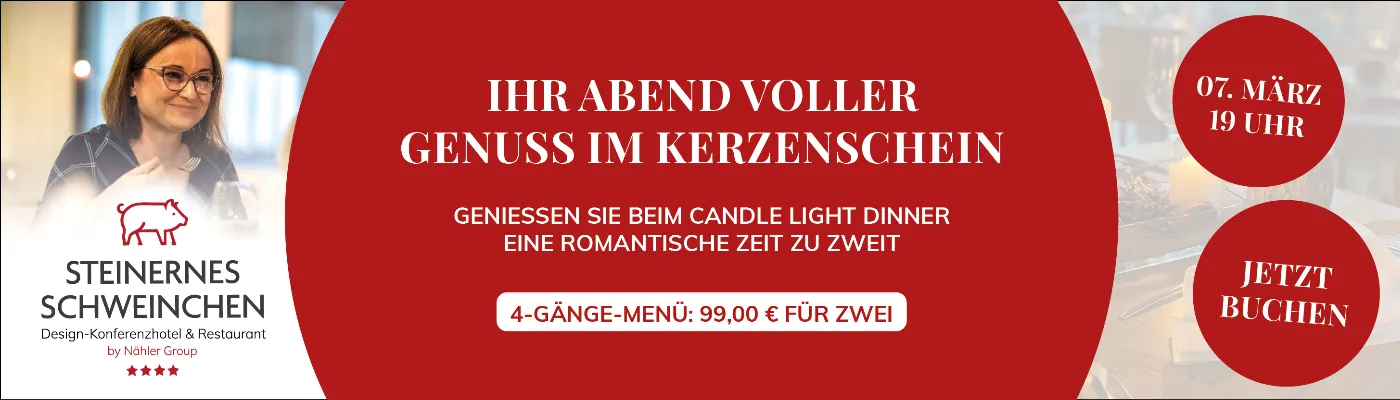 Steineres Schweinchen Candle Light Dinner