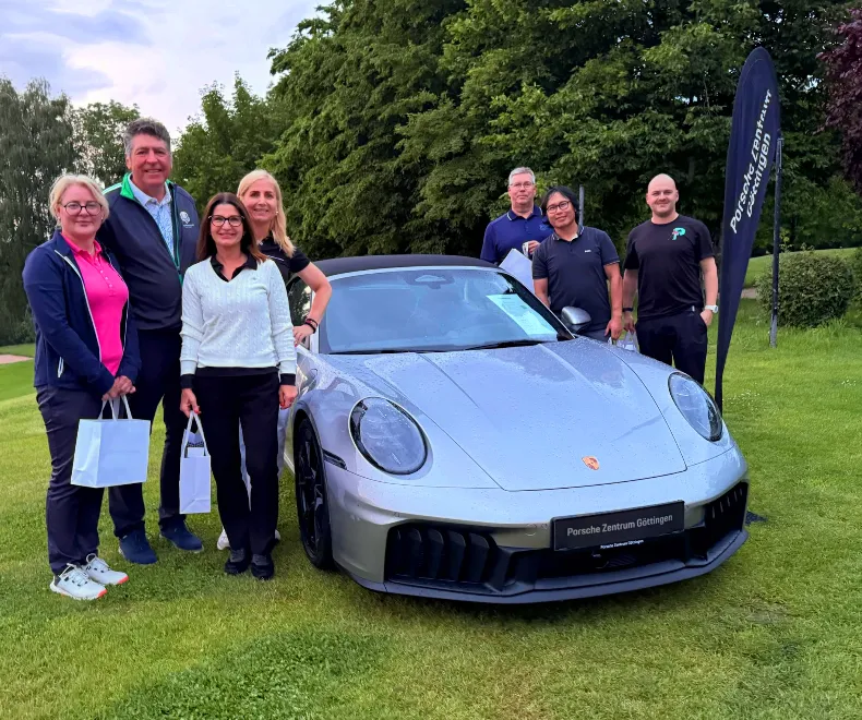 9 Löcher – 1 Motto – 100 % Porsche