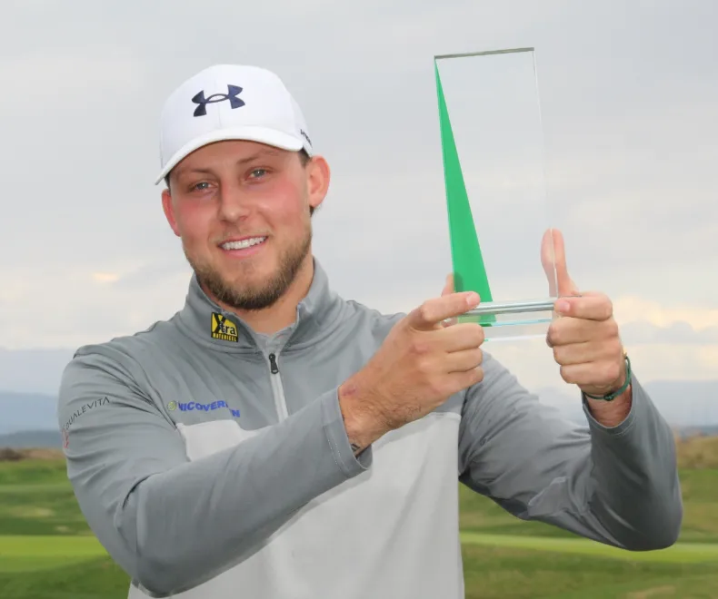 Dario Antonisse gewinnt Saisonauftakt der Pro Golf Tour