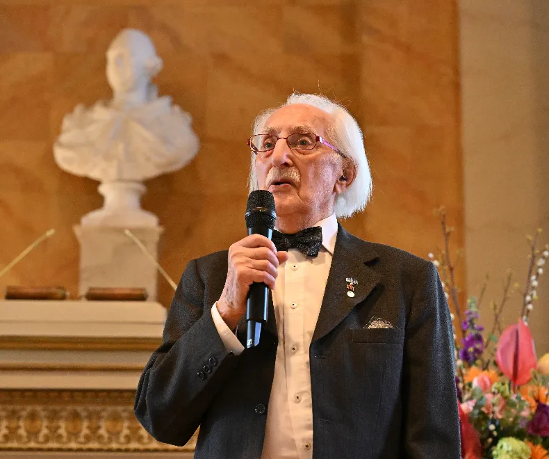 Holocaust-Zeitzeuge Dr. Leon Weintraub zu Gast in Göttingen