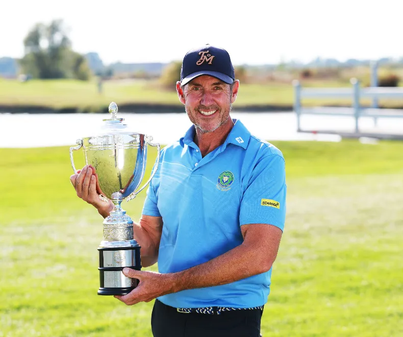 PGA Pro Paul Archbold holt sich dritten Titel
