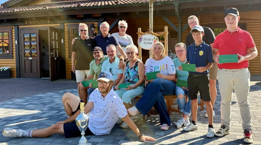 Johannes Fughe gewinnt den Zollner-Championship Pokal