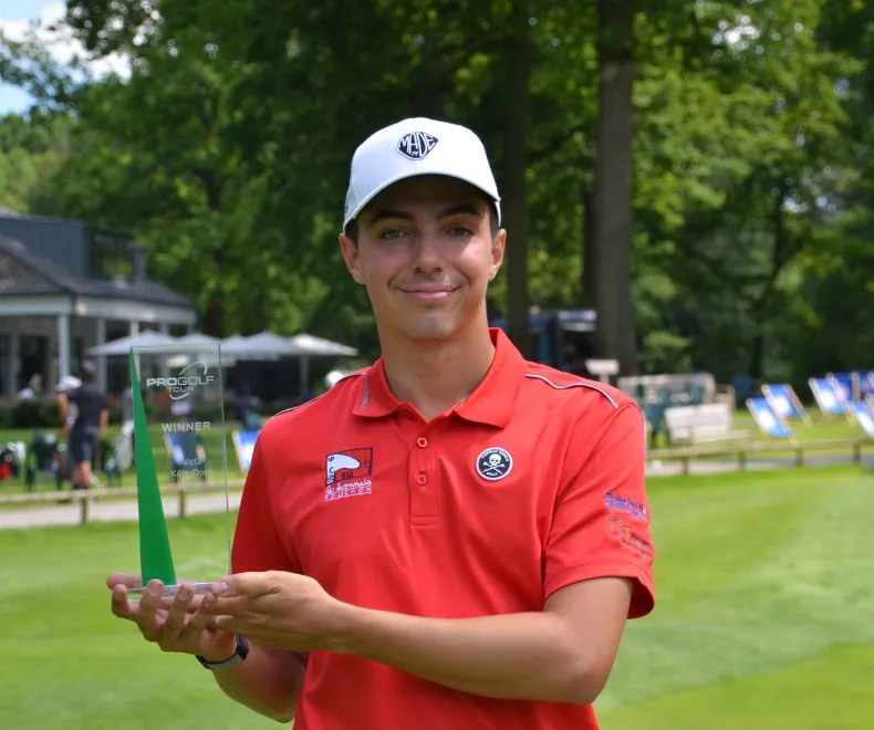 Loic Naas feiert Premierensieg auf der Pro Golf Tour