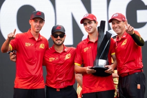 Liga-Veteran Abraham Ancer mit seinem Fireballs-Team 2025