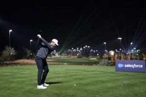 Thomas Detry beim Abschlag am 6 Loch