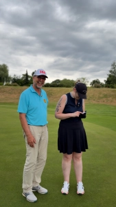 Zwischen Golfrunde und Interview