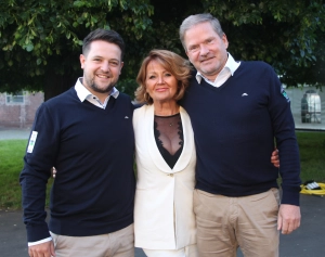 Zusammen mit den Besten: Bruni Mittelbach mit zwei der OHGC Top-Golfer: Leon Holler (links) und Stephan Knolle (rechts). 
