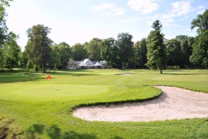 Die Golfweek führt auf 6 unterschiedliche Golfplätze