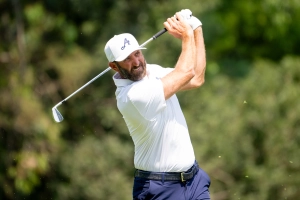 Dustin Johnson, Captain der 4Aces, an Bahn 7