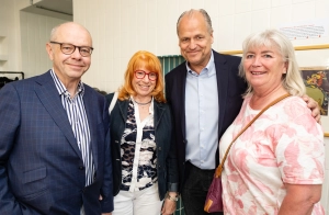 Fans gepflegter Galerien und Kunsttempel (v.l.): Dr. Hans-Heinrich und Sabine Osteroth zusammen mit Marco und Britta Soika.