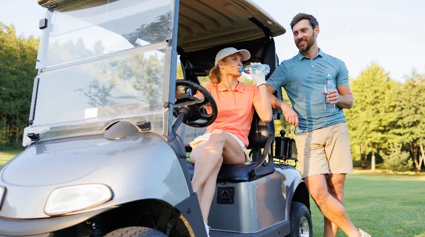 Flüssigkeit statt Frust – Wie dein Wasserhaushalt dein Golfspiel entscheidet